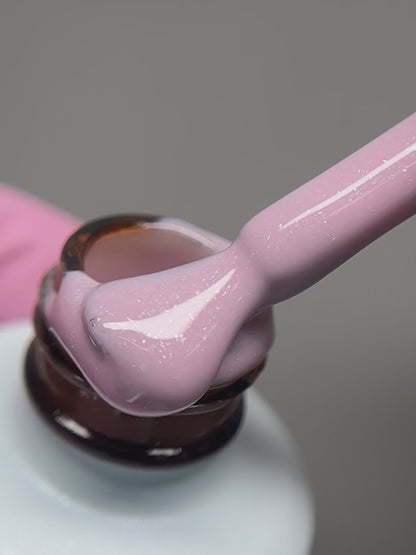 Gel duro BSG en botella Konfityur #53 BAJA VISCOSIDAD - Rosa Mountbatten con brillo (denso) (20 ml)