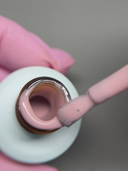 Gel dur BSG en flacon Konfityur n° 33 FAIBLE VISCOSITÉ - Mauve poussiéreux (dense) (20 ml)